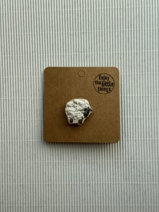 Pin - owca wypukła